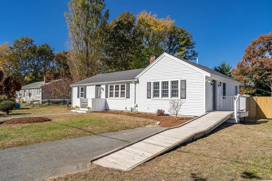 62 Vine Brook Rd, South Yarmouth, MA 02601 - #2