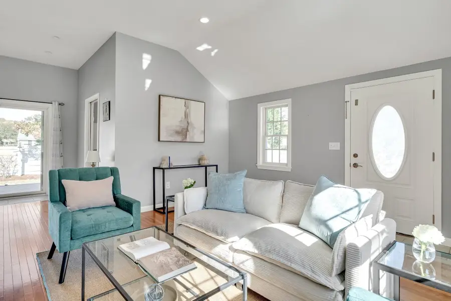 62 Vine Brook Rd, South Yarmouth, MA 02601 - #3