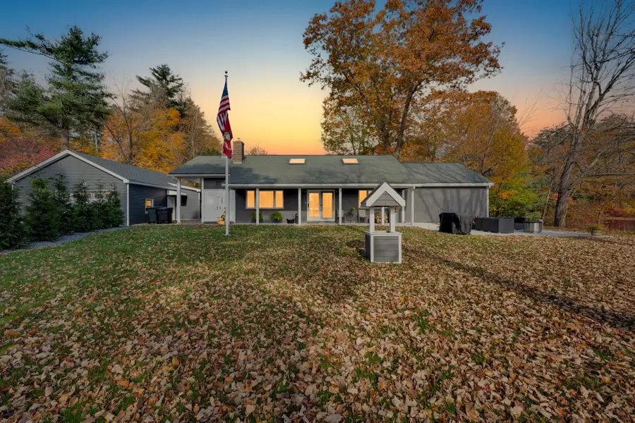 16 Sandy Cove Road, Lunenburg, MA 01462 - #2