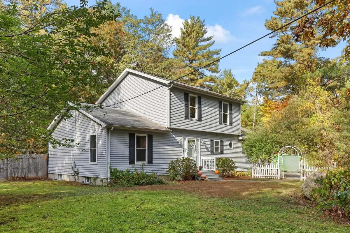 210 Hathaway St, Wareham, MA 02571 - #1