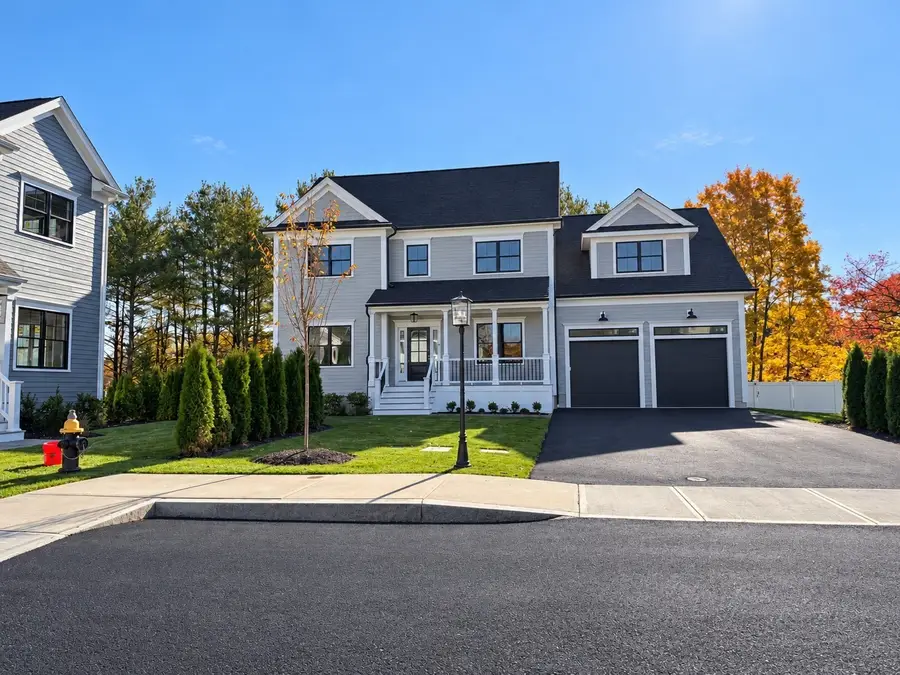 4 Toucan St, Boston, MA 02132 - #2