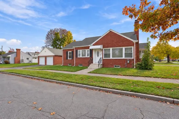 125 Ithaca St, Springfield, MA 01118