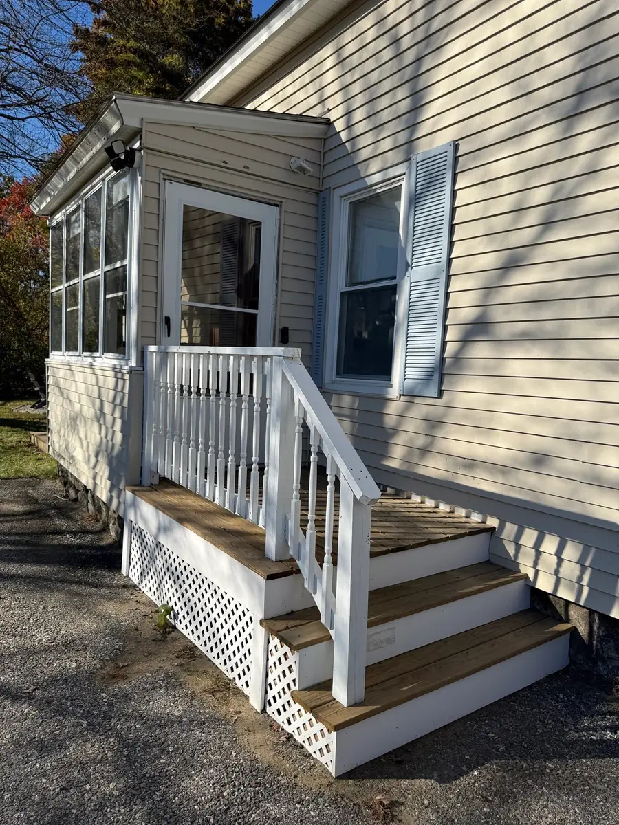 143 Phineas St, Dracut, MA 01826 - #3