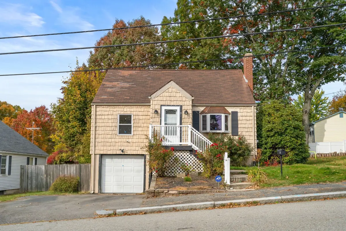 21 Marland Rd, Worcester, MA 01606 - #1