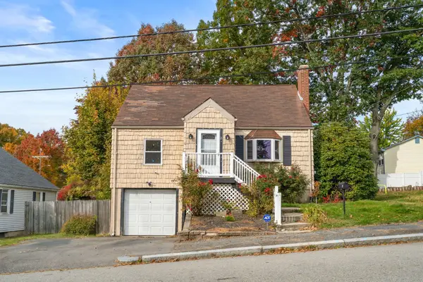 21 Marland Rd, Worcester, MA 01606