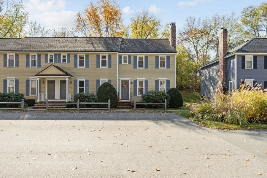 910 Welllman Ave #910, North Chelmsford, MA 01863 - #3