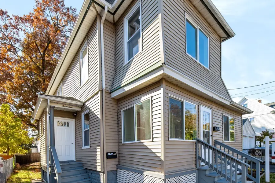 15-17 Nye St, Springfield, MA 01104 - #3