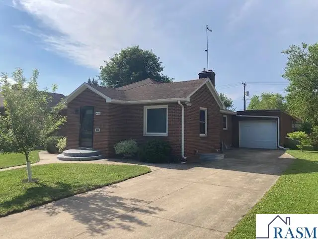 405 Main Street East, Sleepy Eye, MN 56085 - #3