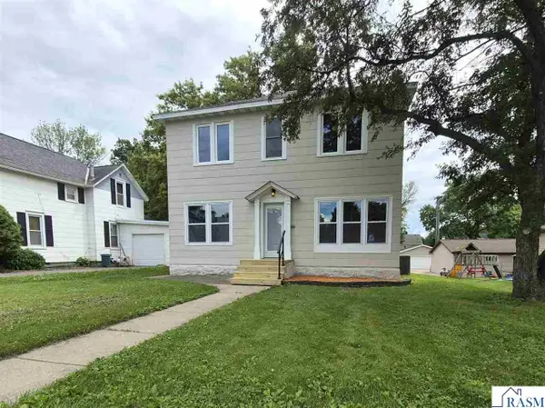 213 SW Summit Street, Sleepy Eye, MN 56085