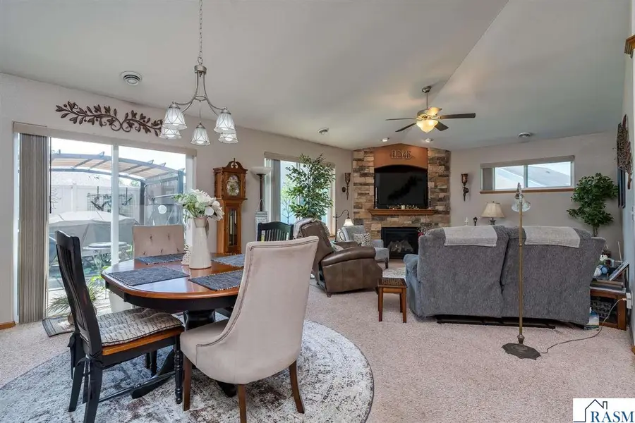 15 Sarah Circle, North Mankato, MN 56003 - #3
