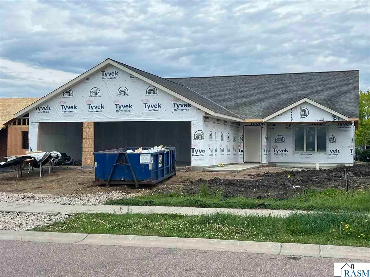 512 Torrey Pines Drive, Mankato, MN 56001 - #1