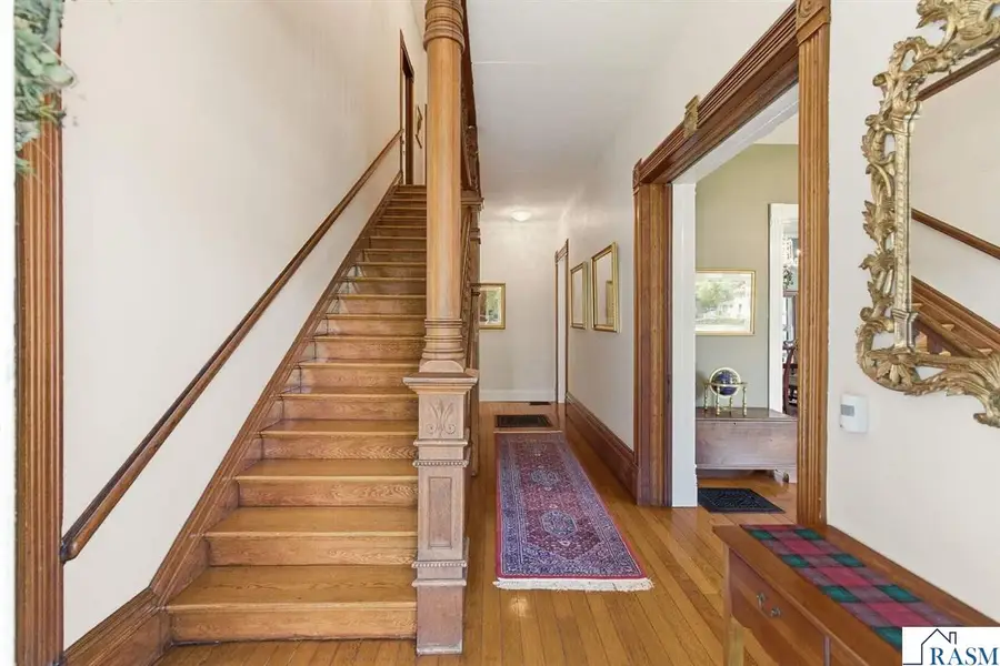 425 N Linton Street, Blue Earth, MN 56013 - #2