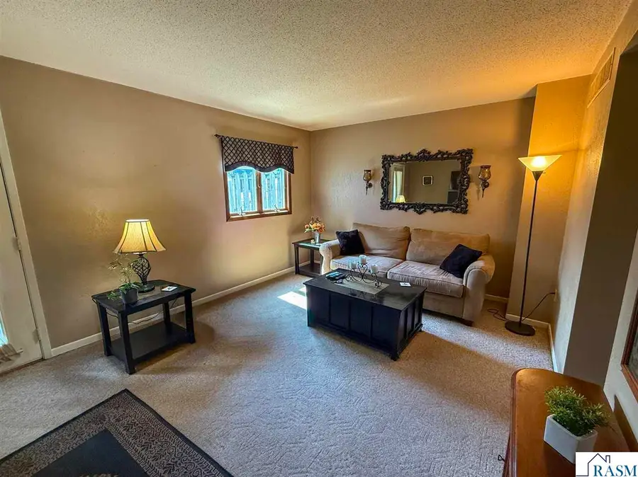 1306 S German Street, New Ulm, MN 56073 - #3