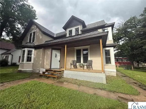 212 N Murphy Street, Lake Crystal, MN 56055