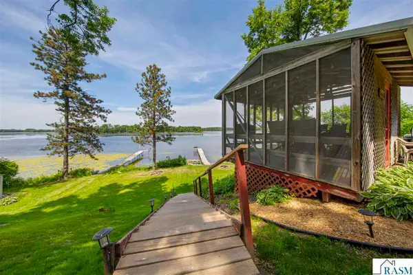 25090 Swedes Bay Lane, Elysian, MN 56028