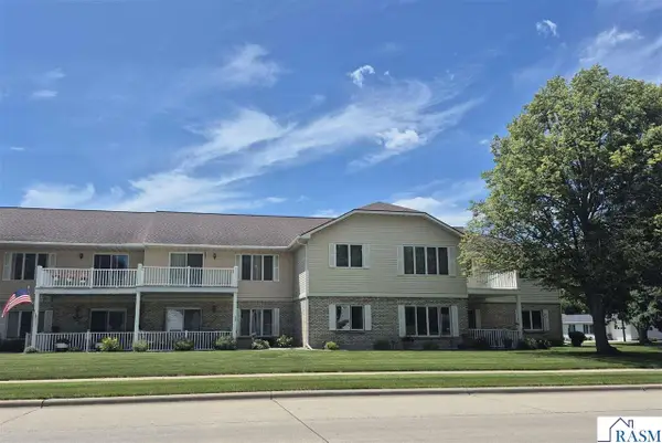 504 SW 3rd Avenue, Sleepy Eye, MN 56085