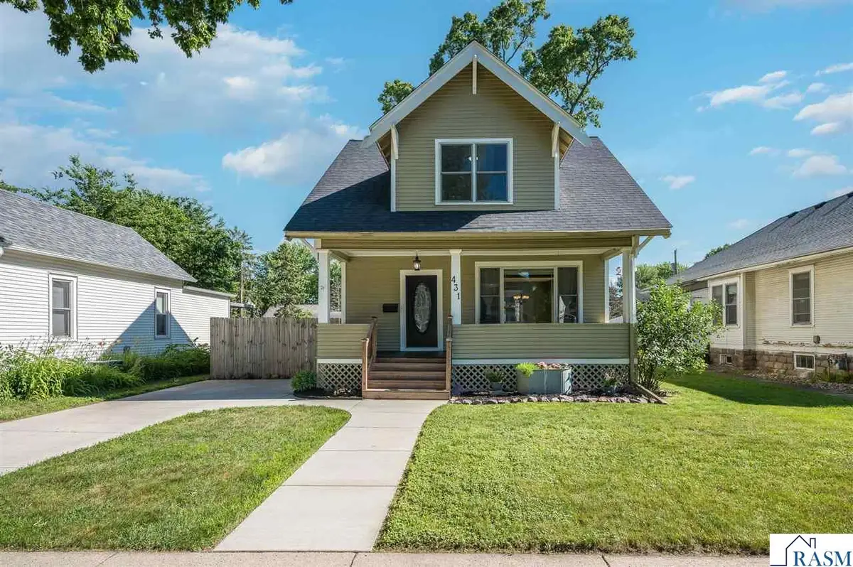 431 Nicollet Avenue, North Mankato, MN 56003 - #1
