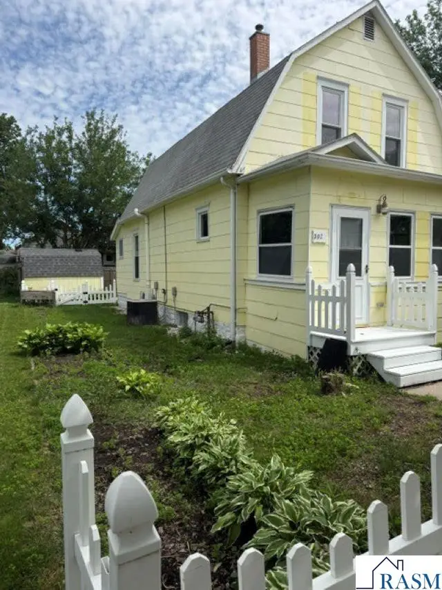 302 Nicollet Avenue, North Mankato, MN 56003 - #3