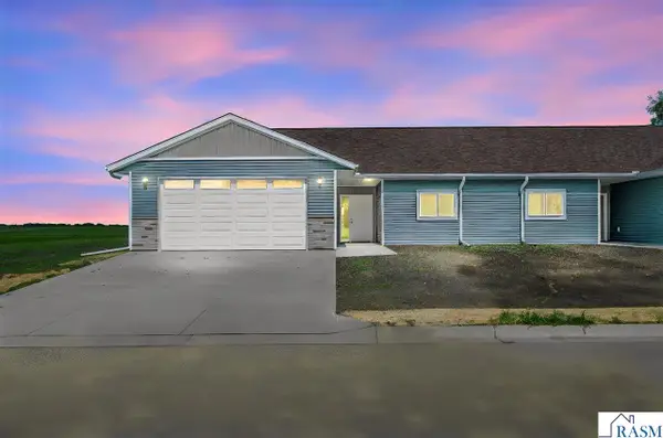 212 4th ave N, Waldorf, MN 56091