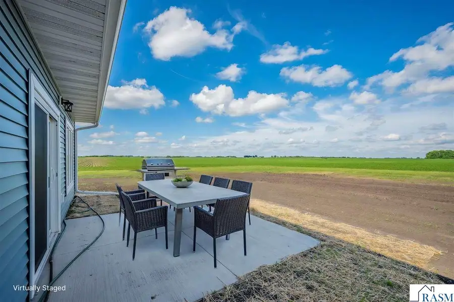 212 4th ave N, Waldorf, MN 56091 - #3