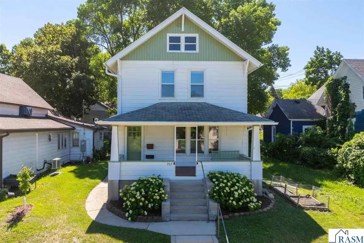 707 N 4th Street, Mankato, MN 56001 - #1