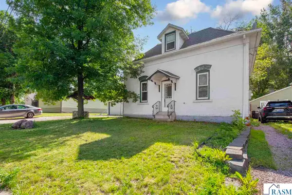520 Main Street, Nicollet, MN 56074