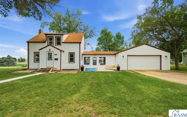 301 NE 6th Avenue, Mapleton, MN 56065