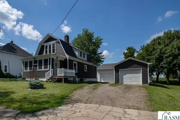 103 E 4th Street, Hanska, MN 56041