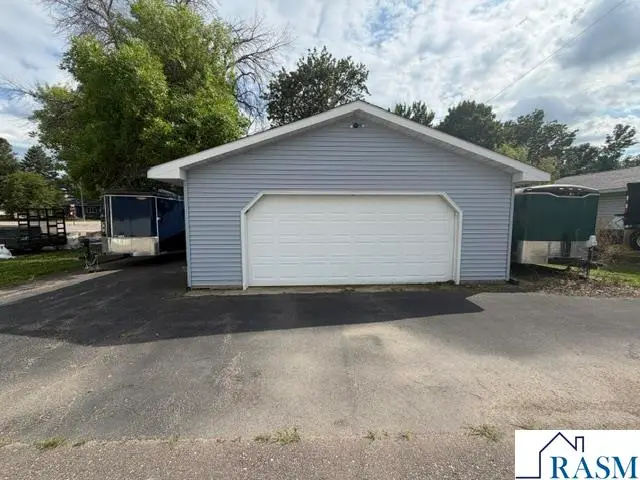 108 E Front Street, Saint Clair, MN 56080 - #3