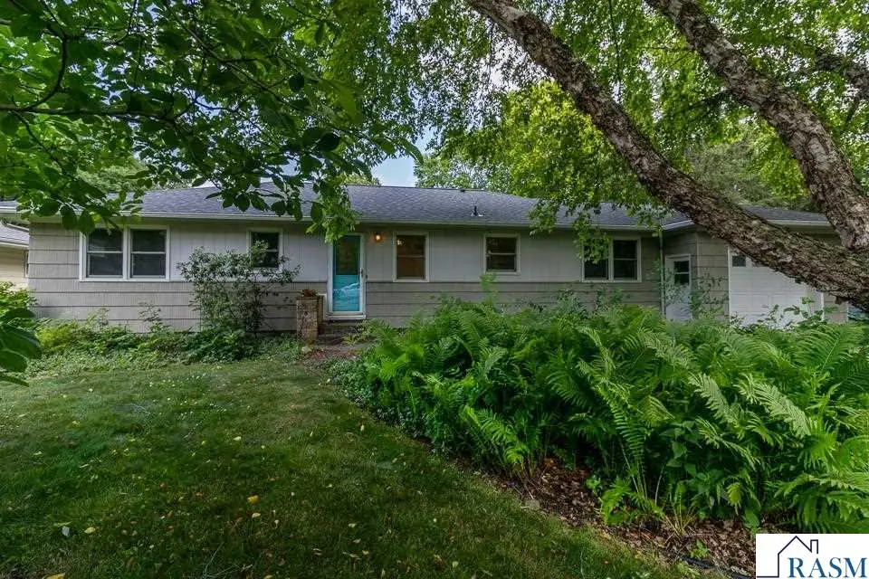 148 S Skyline Drive, Mankato, MN 56001 - #1