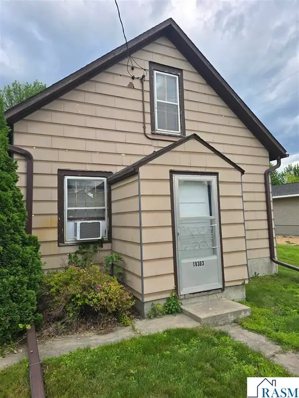 18303 Sperl Avenue, Searles, MN 56084