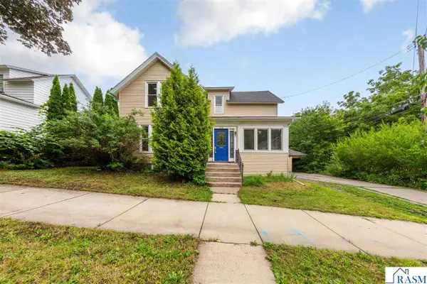 318 Carroll Street, Mankato, MN 56001