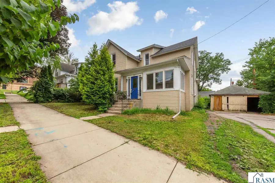 318 Carroll Street, Mankato, MN 56001 - #2