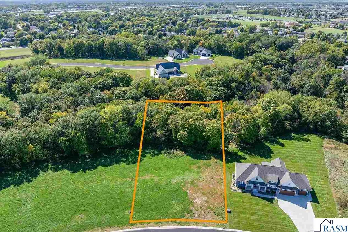 31 North Pointe Court, North Mankato, MN 56003 - #1