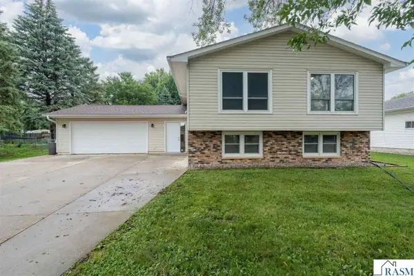 2104 Fair Street, Mankato, MN 56001