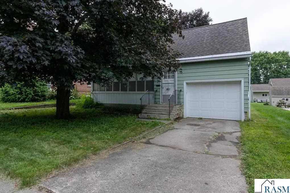 1115 N Washington Street, New Ulm, MN 56073 - #1
