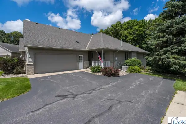 204 Parkway Place, Mankato, MN 56001