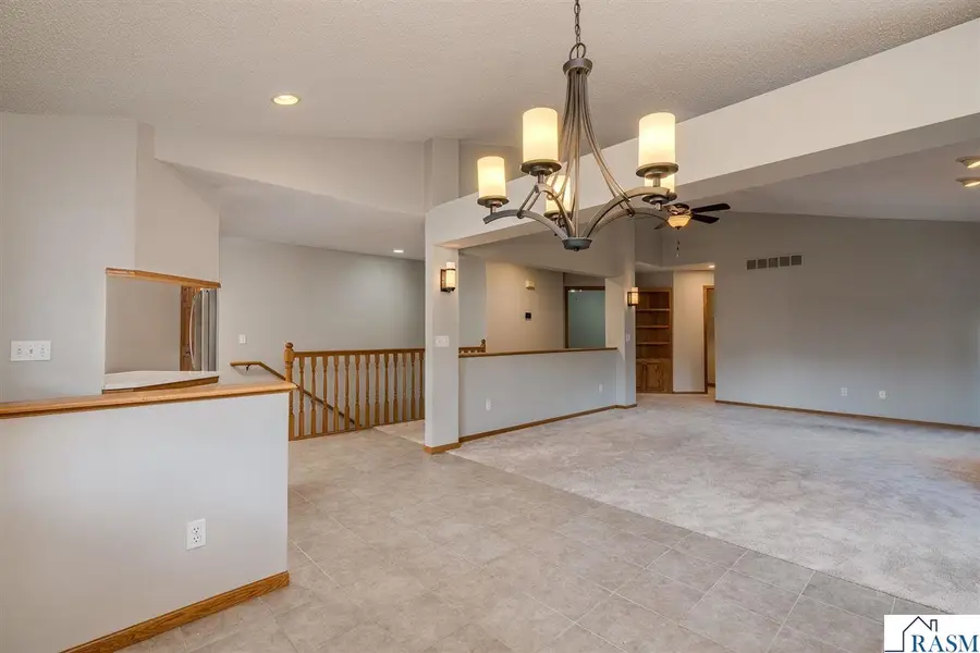 204 Parkway Place, Mankato, MN 56001 - #3
