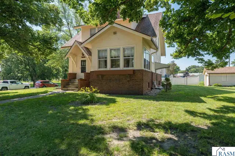 301 W 1st Street, Janesville, MN 56048 - #3