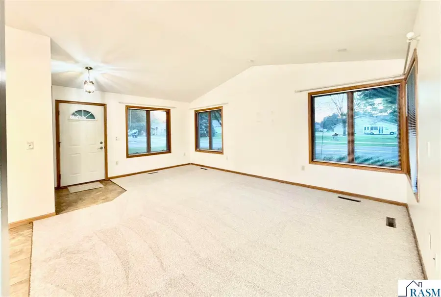 939 Mayvis Boulevard, Mankato, MN 56001 - #2