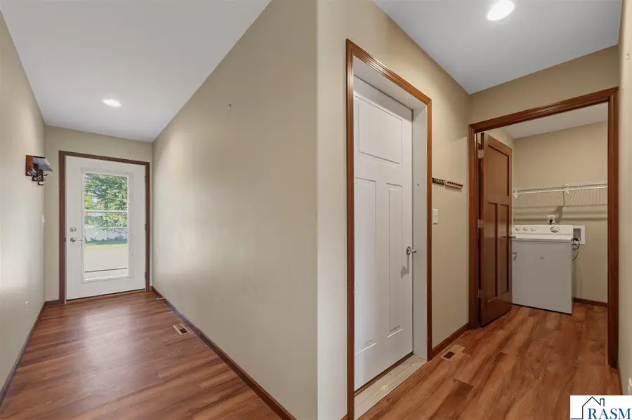 611 Mari-Dean Boulevard, Lake Crystal, MN 56055 - #3