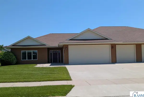 302 Nelson Street, Janesville, MN 56048