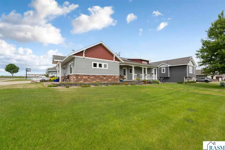 1700 Wood Duck Street, Saint Peter, MN 56082 - #3