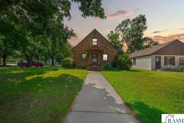 116 E Clinton Street, Arlington, MN 55307