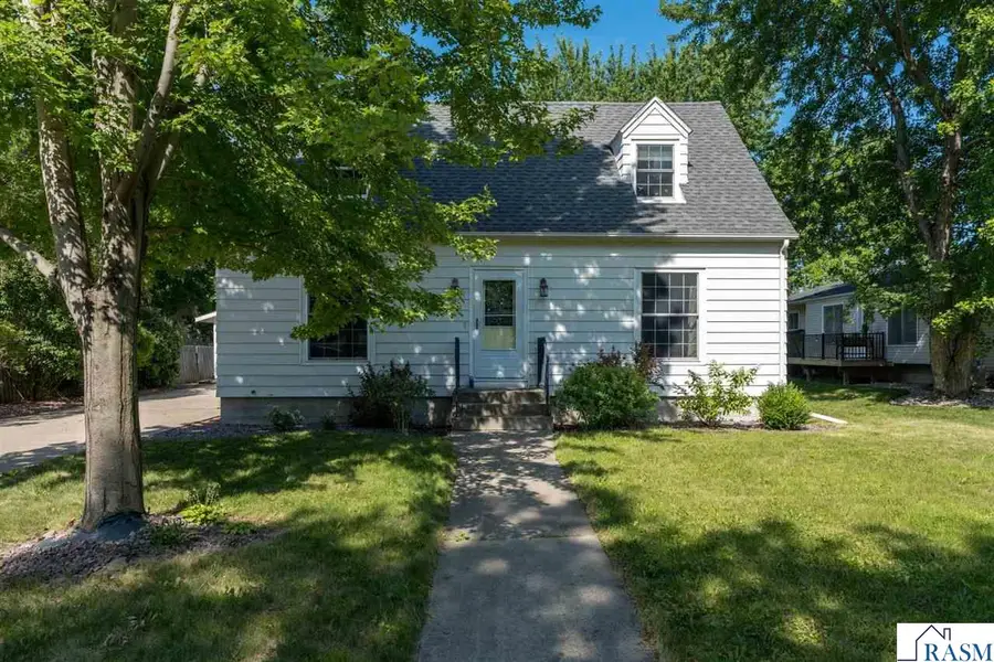 50 Marquette Avenue, North Mankato, MN 56003 - #3