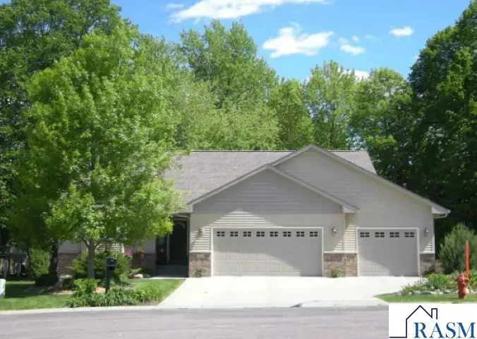 105 Jade Court, Mankato, MN 56001 - #1
