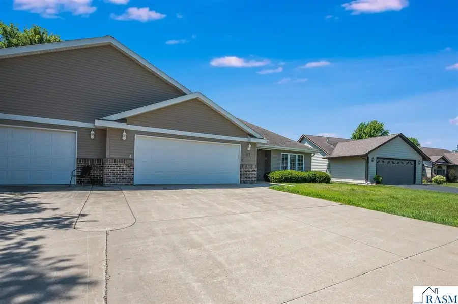117 Cardinal Drive, Mankato, MN 56001 - #3