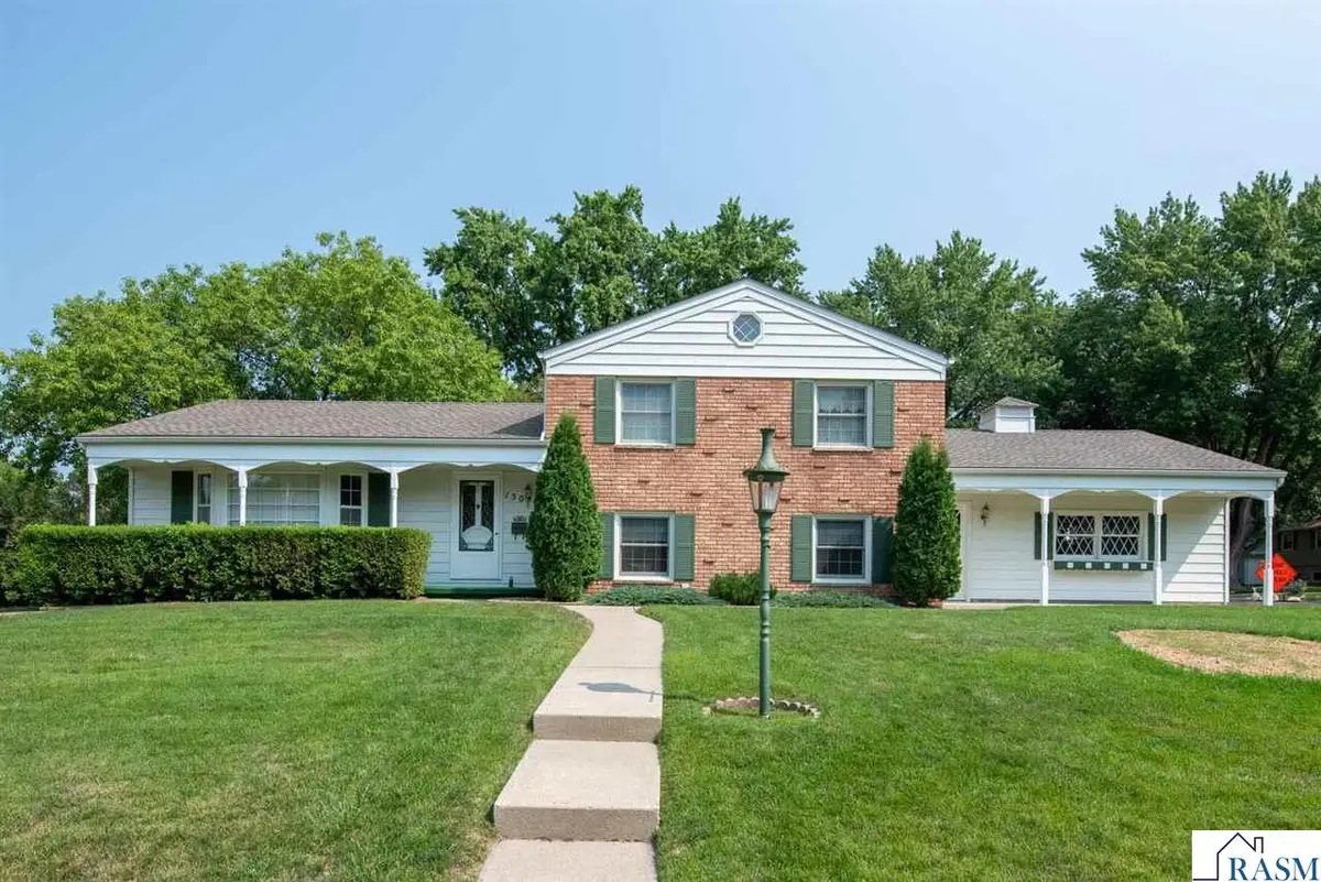 130 Atwood Drive, Mankato, MN 56001 - #1
