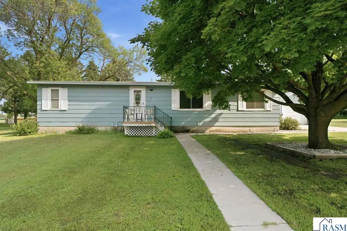 419 3rd Ave NW, Winnebago, MN 56098 - #1