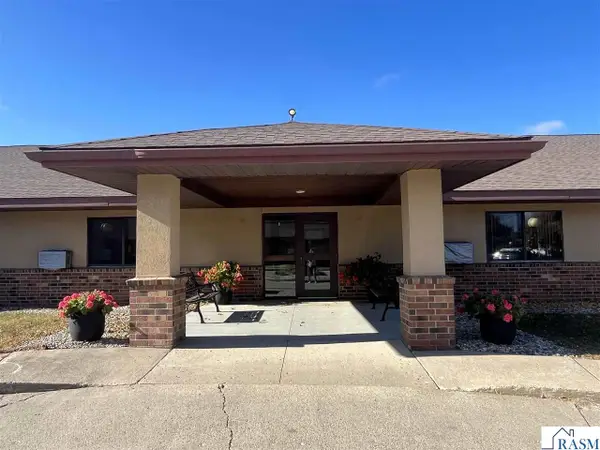 1000 9th Street South, St. James, MN 56081